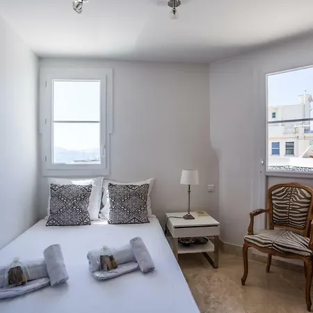 Appartement Art Deco With Breath Taking View From The 8th Floor Terrace By Weekome Cannes